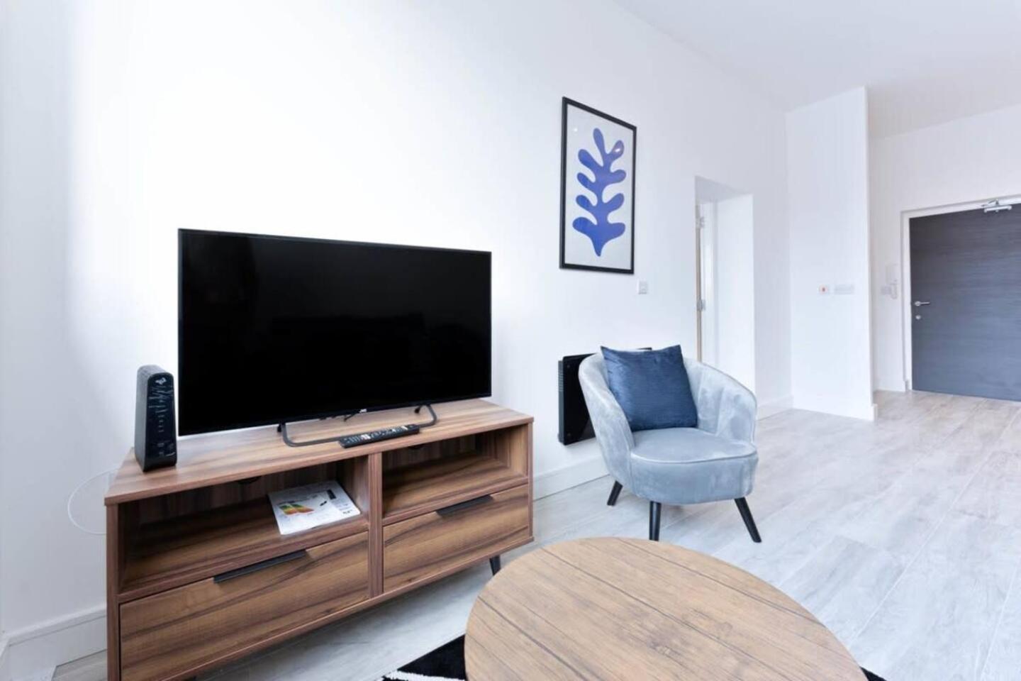 Pass The Keys Flat 1 - Spacious Modern 1 Bedroom Flat * Birmingham