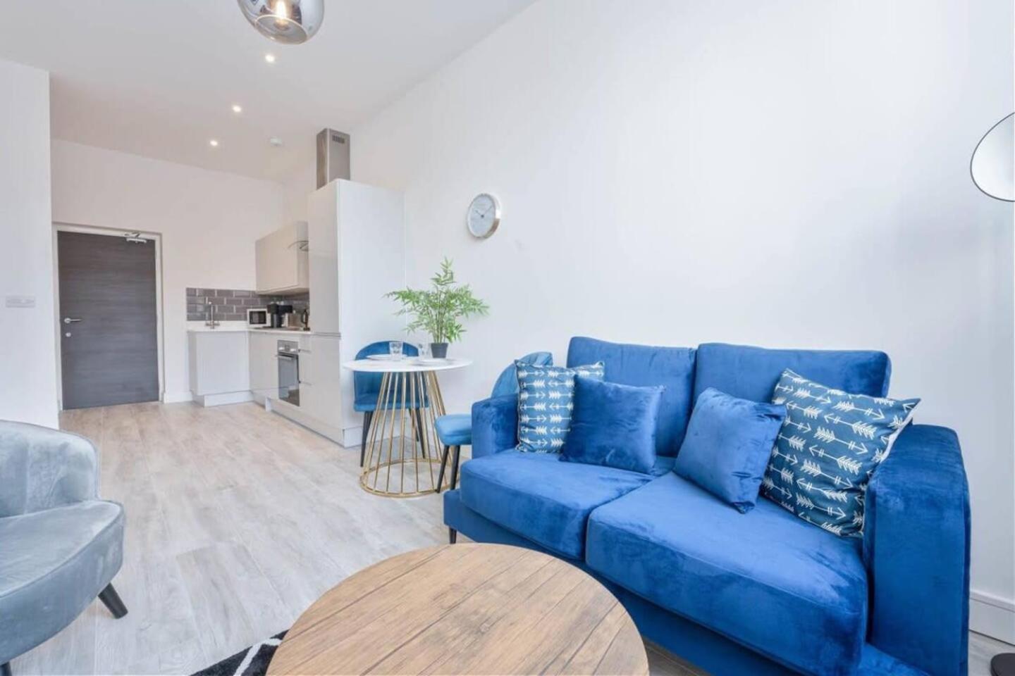Pass The Keys Flat 1 - Spacious Modern 1 Bedroom Flat